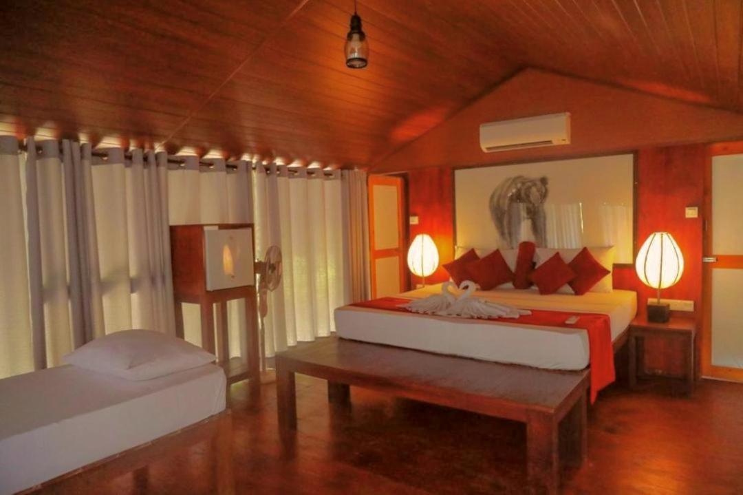 Yala Hotel Lion -Air Conditioned High Luxury Safari Camp Экстерьер фото