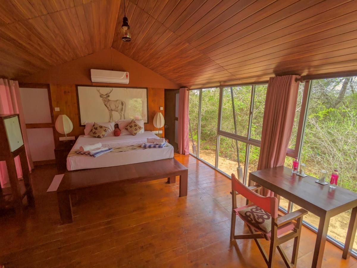 Yala Hotel Lion -Air Conditioned High Luxury Safari Camp Экстерьер фото