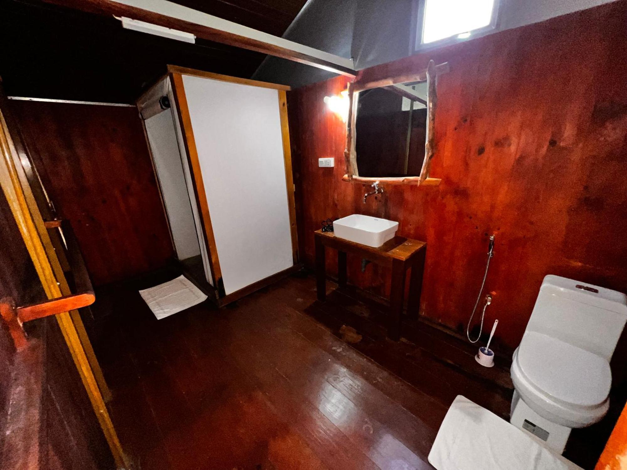 Yala Hotel Lion -Air Conditioned High Luxury Safari Camp Экстерьер фото