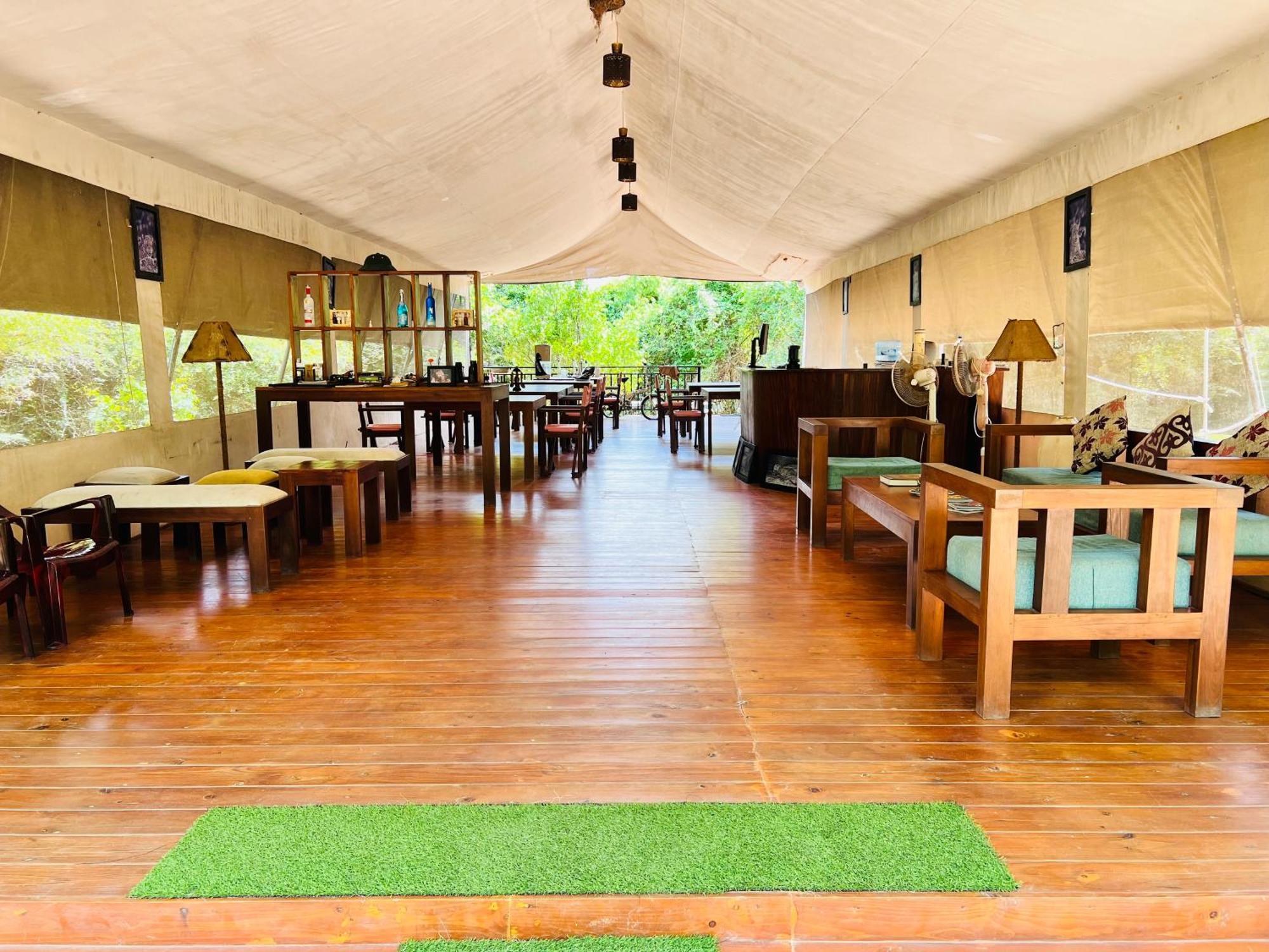 Yala Hotel Lion -Air Conditioned High Luxury Safari Camp Экстерьер фото