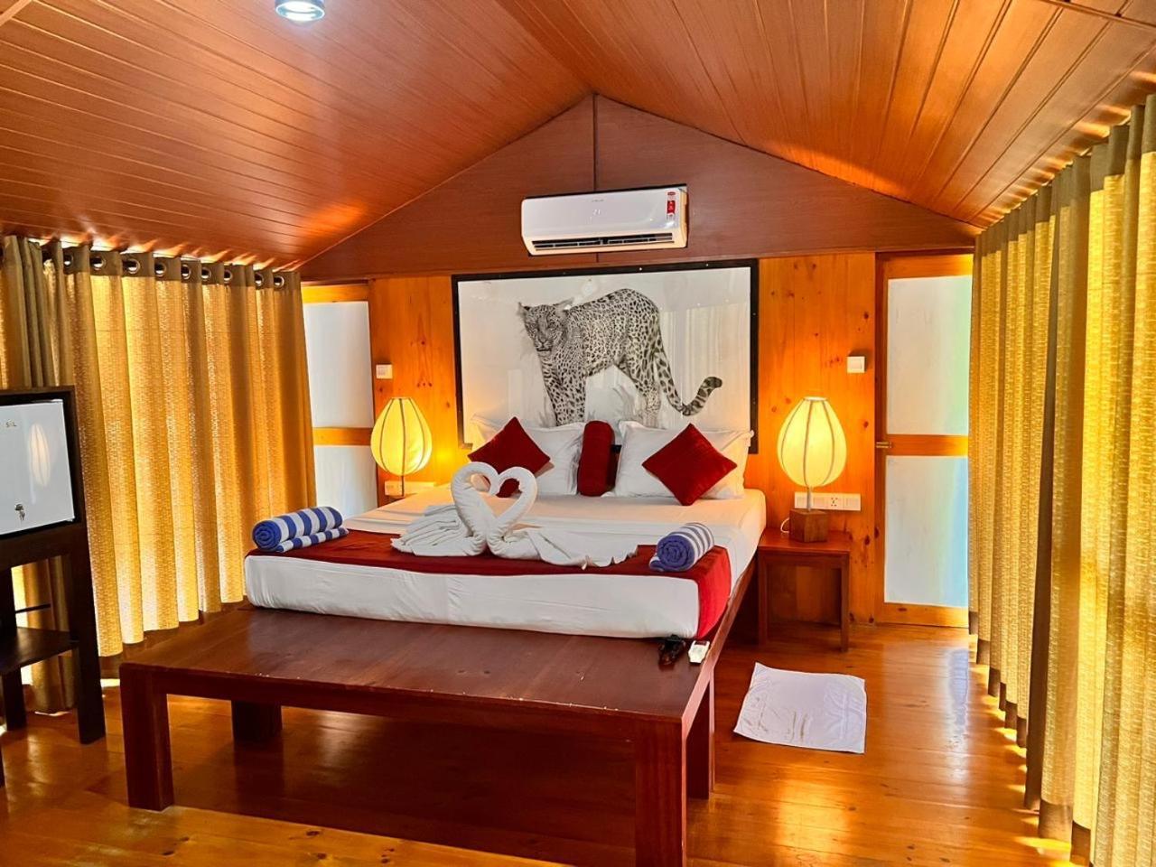 Yala Hotel Lion -Air Conditioned High Luxury Safari Camp Экстерьер фото