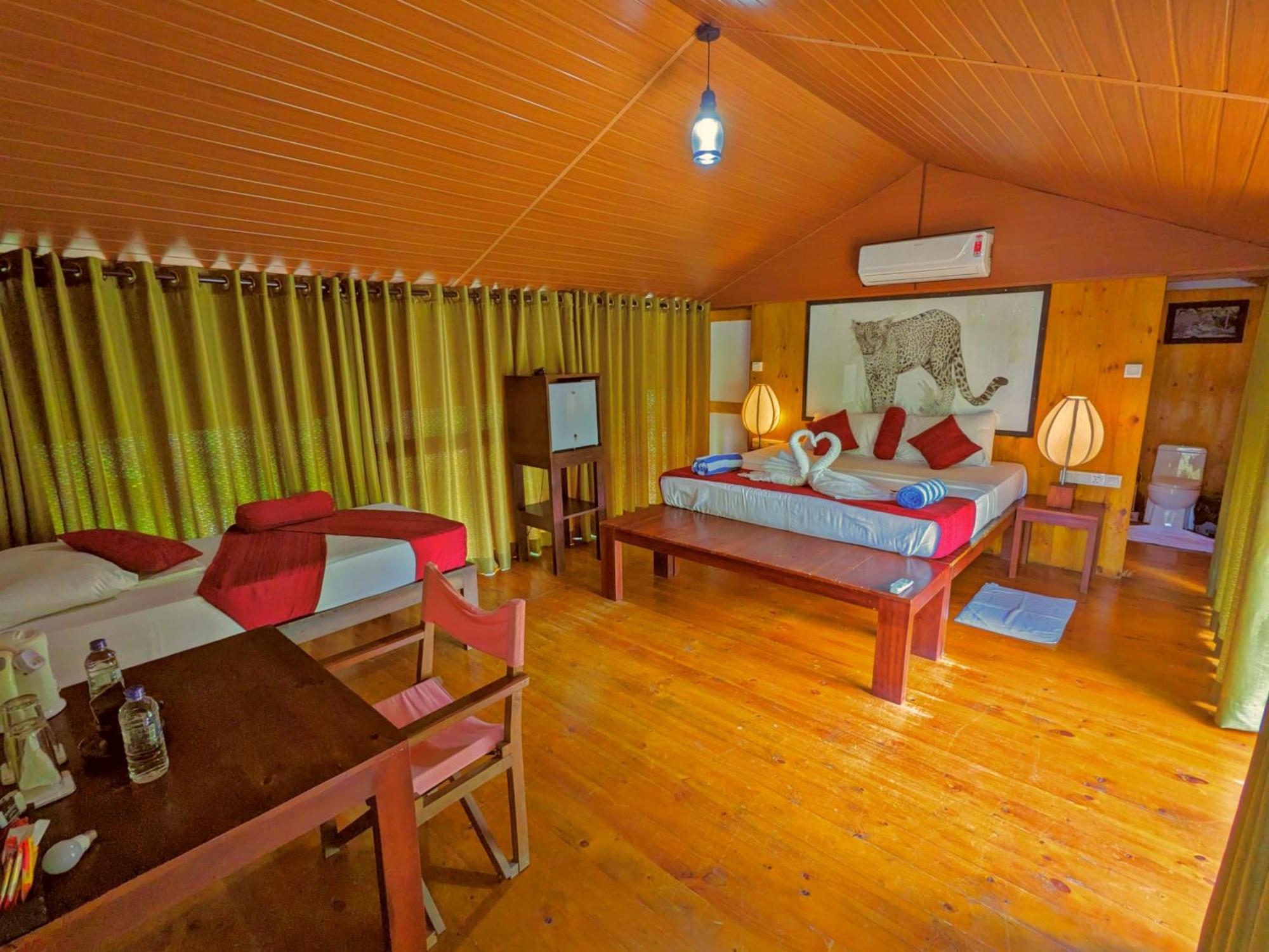 Yala Hotel Lion -Air Conditioned High Luxury Safari Camp Экстерьер фото